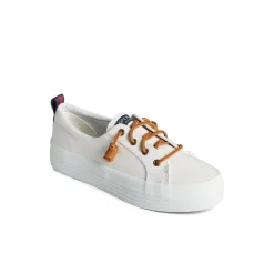 Crest Triple Sneaker